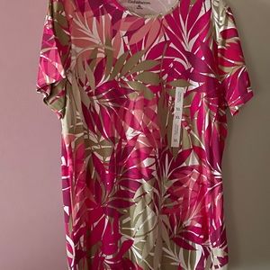 Crew neck shirt. Never worn.